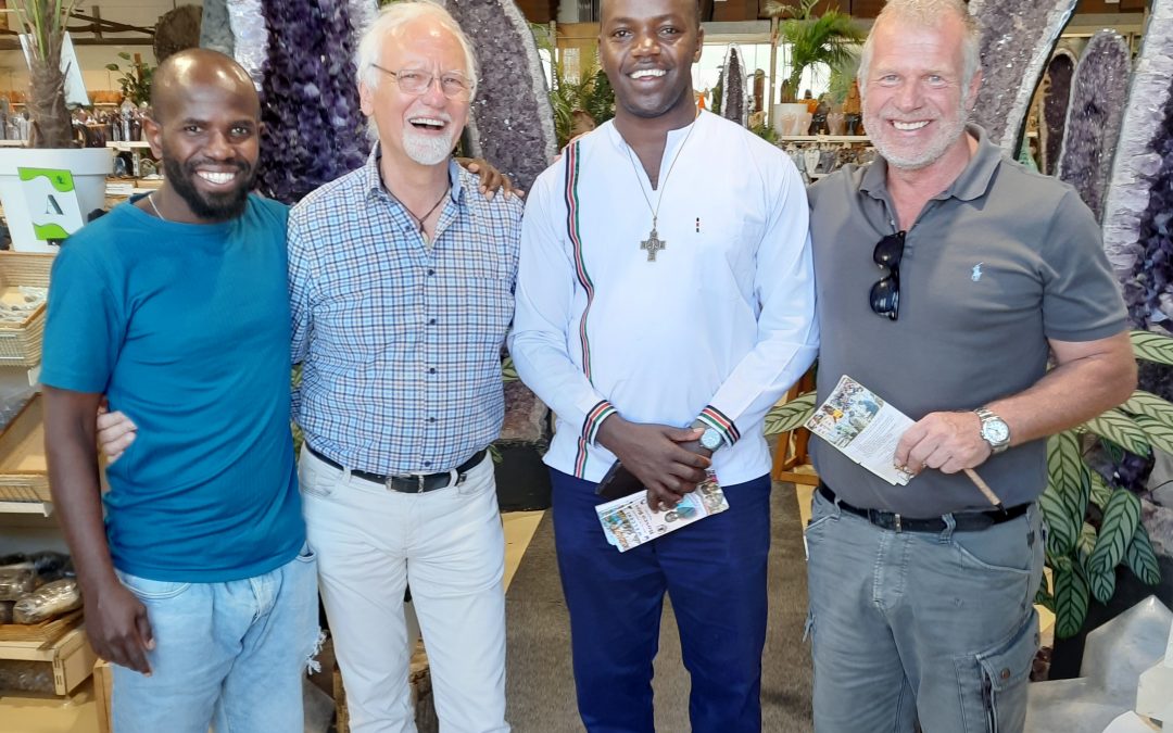 Fr. Chege und Francis Mbiu zu Besuch