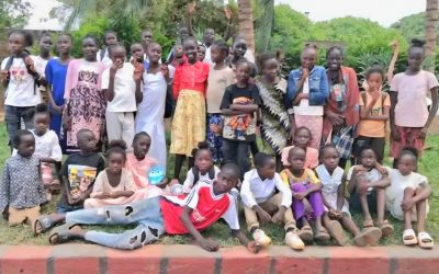 Kinderprogramm in Wau Südsudan unter Leitung von Fr. Papi